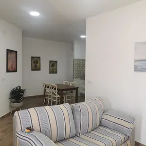 https://apartamentos-turisticos-sanlucar-beach.es-andalucia.com